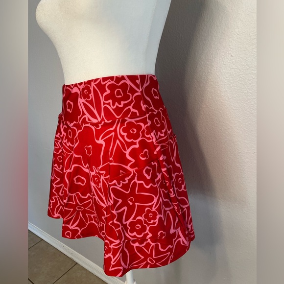 Women’s XS Galway Golf Skirt in Red Floral Edge EMYVALE GOLF - Picture 8 of 13